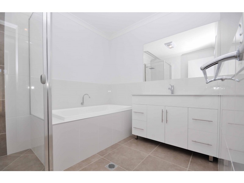 11 Cottlesloe Court, Wodonga VIC 3690