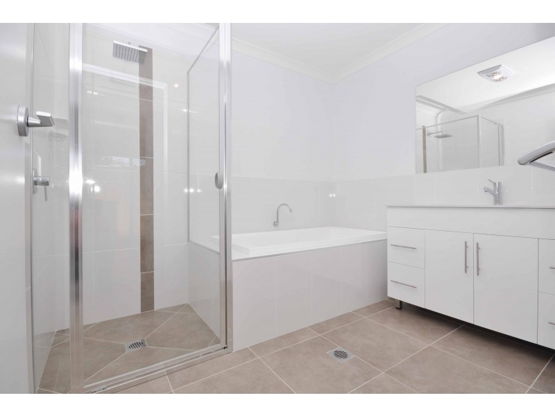 11 Cottlesloe Court, Wodonga VIC 3690