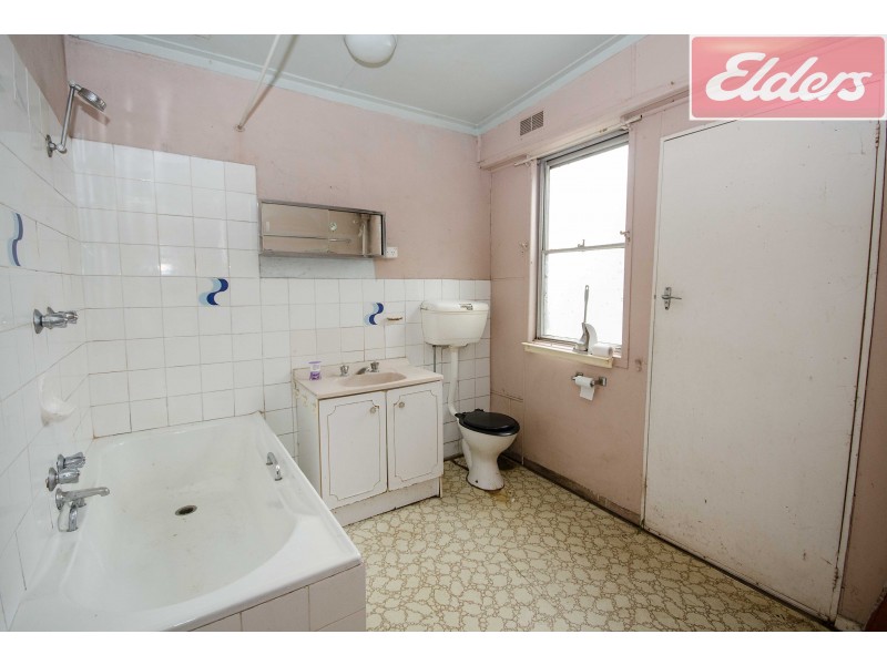 6 Military Street, Wodonga VIC 3690