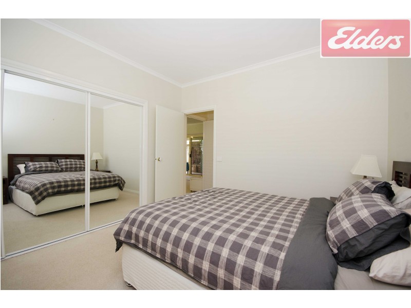1/10 Sanctuary Boulevard, Wodonga VIC 3690