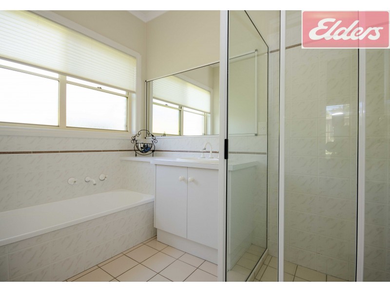 1/10 Sanctuary Boulevard, Wodonga VIC 3690