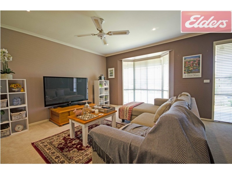 16 Milos Boulevard, Wodonga VIC 3690