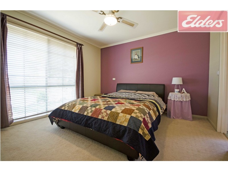 16 Milos Boulevard, Wodonga VIC 3690