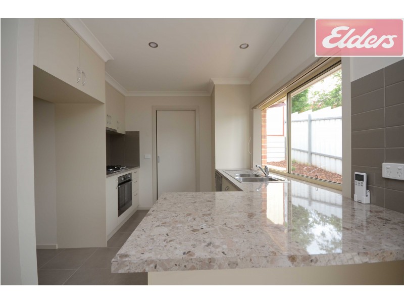12/833 Watson Street, Albury NSW 2640