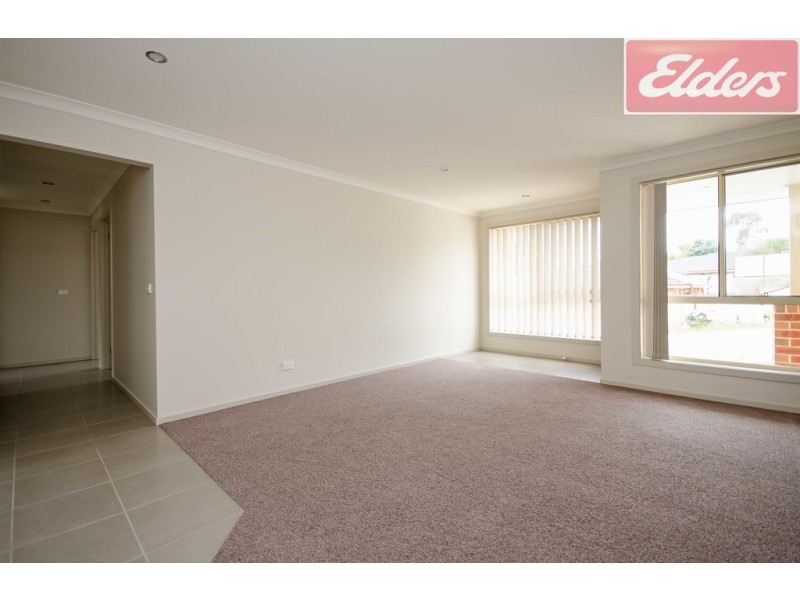 12/833 Watson Street, Albury NSW 2640