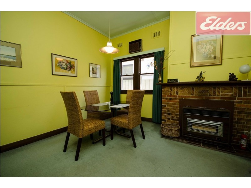 346 Macauley Street, Albury NSW 2640