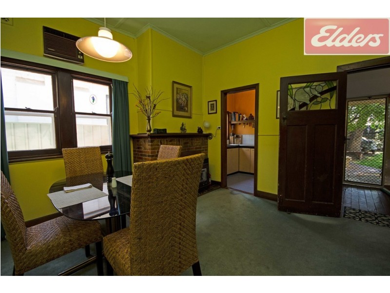 346 Macauley Street, Albury NSW 2640