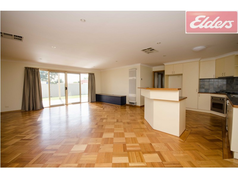 30 Koetong Crescent, Wodonga VIC 3690