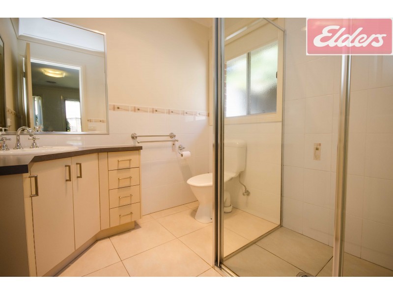 4 Hemlock Court, Baranduda VIC 3691