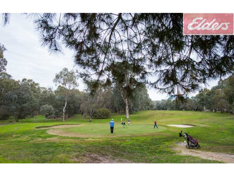 8 Oatlands Fairway, Wodonga VIC 3690