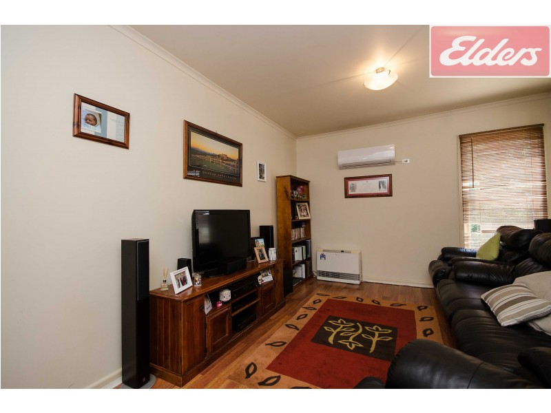 12 Conness Street, Chiltern VIC 3683