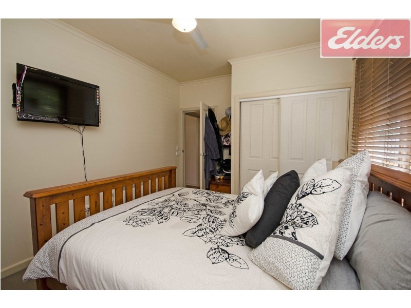 12 Conness Street, Chiltern VIC 3683