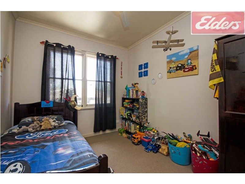 12 Conness Street, Chiltern VIC 3683