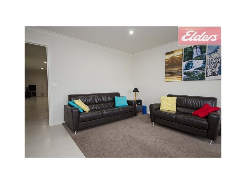 2 Finch Place, Wodonga VIC 3690