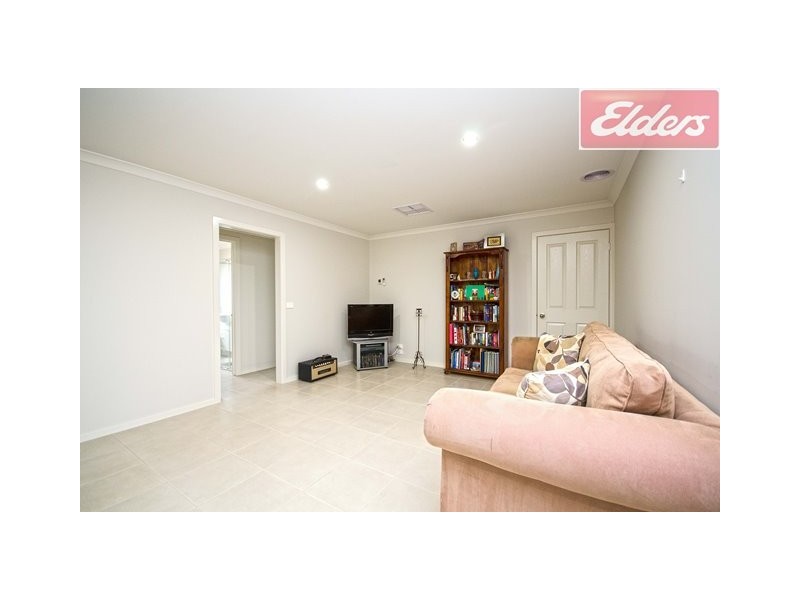 2 Finch Place, Wodonga VIC 3690