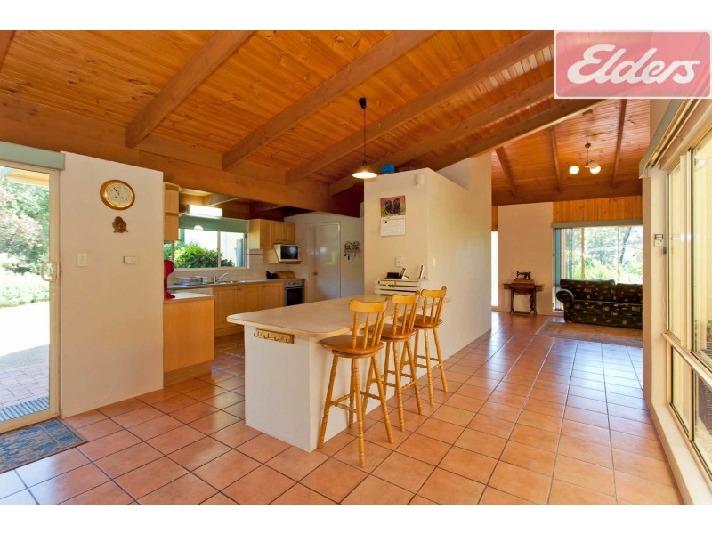 5 Drummond Street, Tawonga VIC 3697