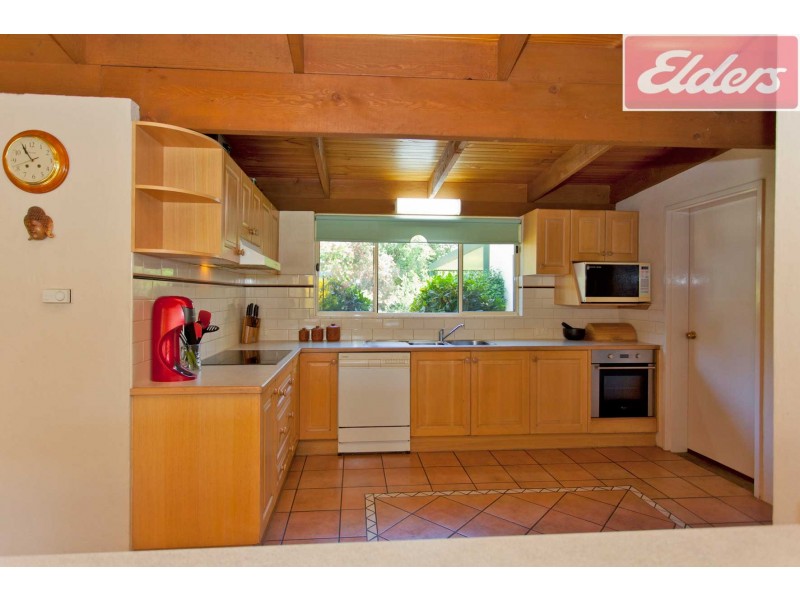 5 Drummond Street, Tawonga VIC 3697