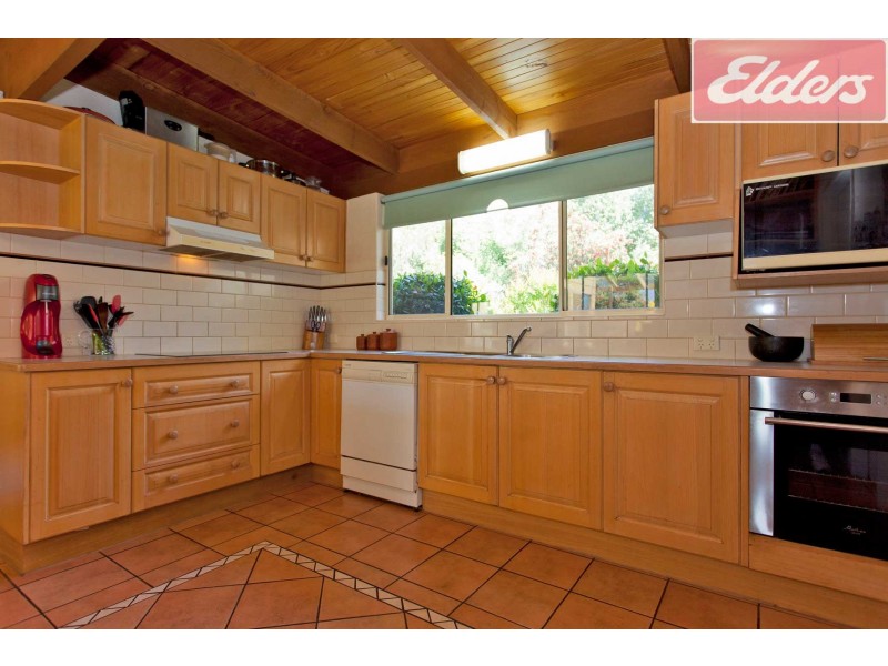 5 Drummond Street, Tawonga VIC 3697