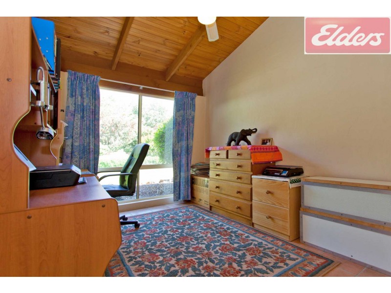 5 Drummond Street, Tawonga VIC 3697