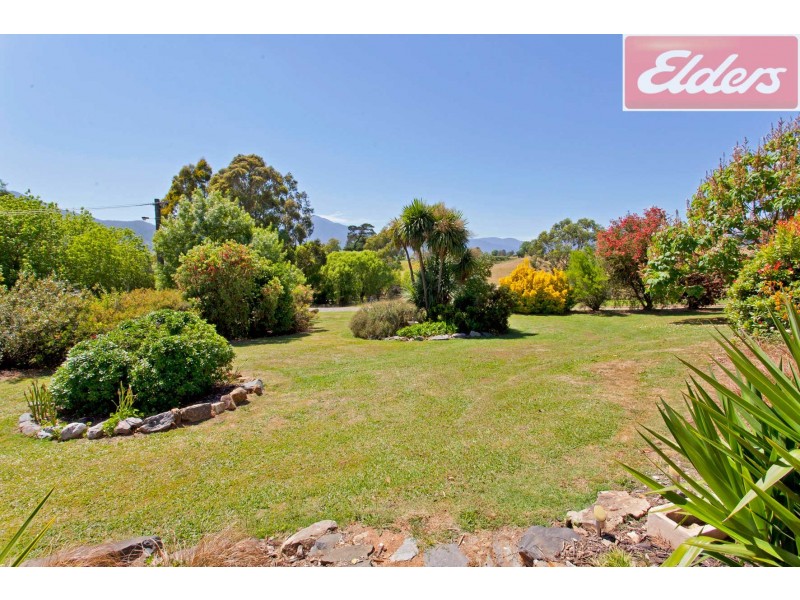 5 Drummond Street, Tawonga VIC 3697