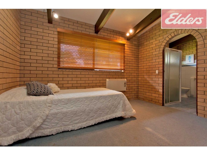 122 Adams Street, Jindera NSW 2642