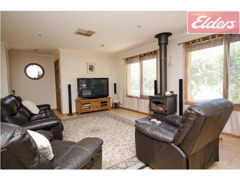 21 Barton Street, Wodonga VIC 3690