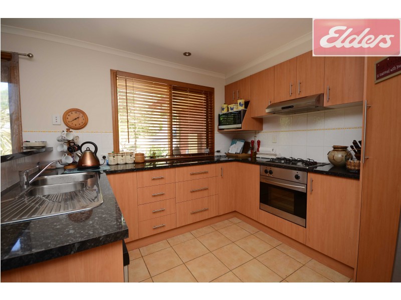 21 Barton Street, Wodonga VIC 3690