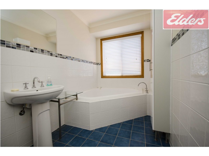 21 Barton Street, Wodonga VIC 3690