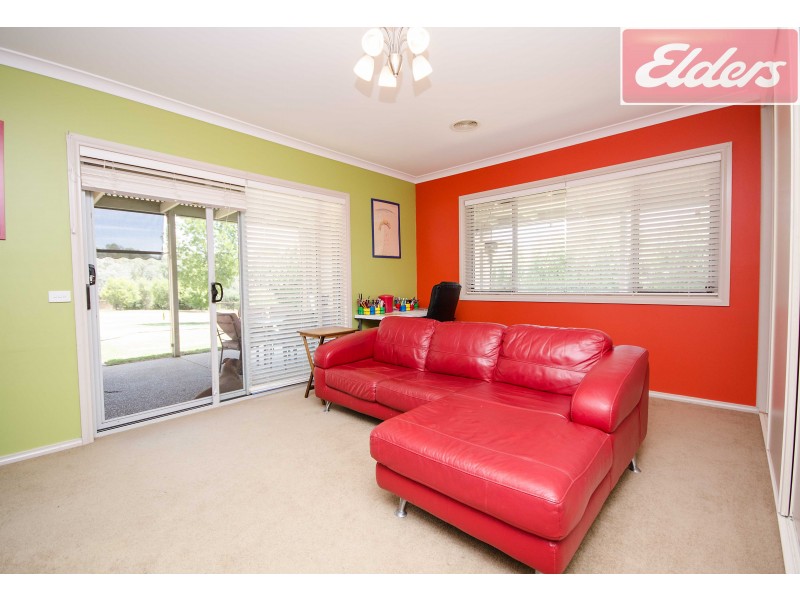 14 Carnoustie Avenue, Wodonga VIC 3690