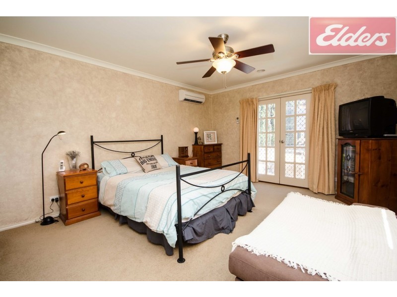 14 Carnoustie Avenue, Wodonga VIC 3690