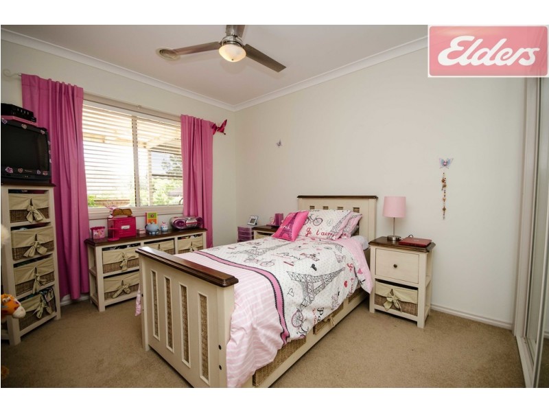 14 Carnoustie Avenue, Wodonga VIC 3690