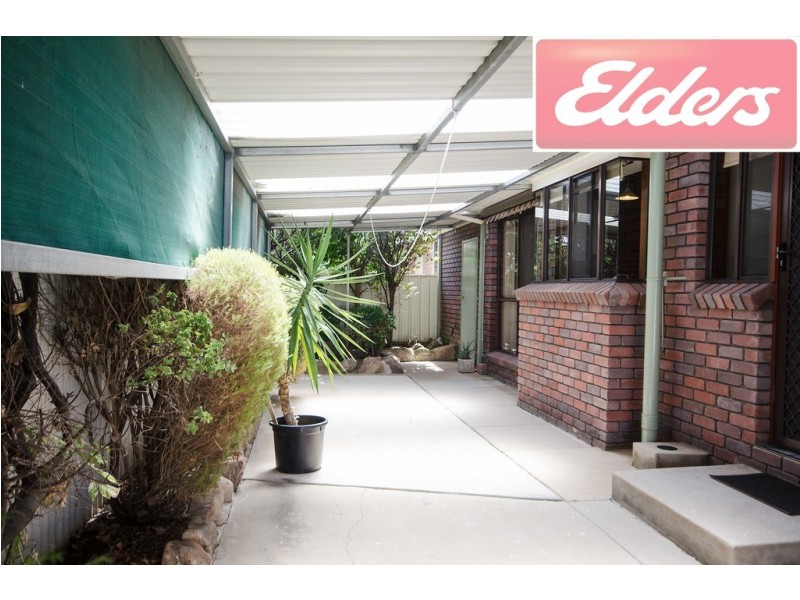 2/425 Bevan Street, Lavington NSW 2641