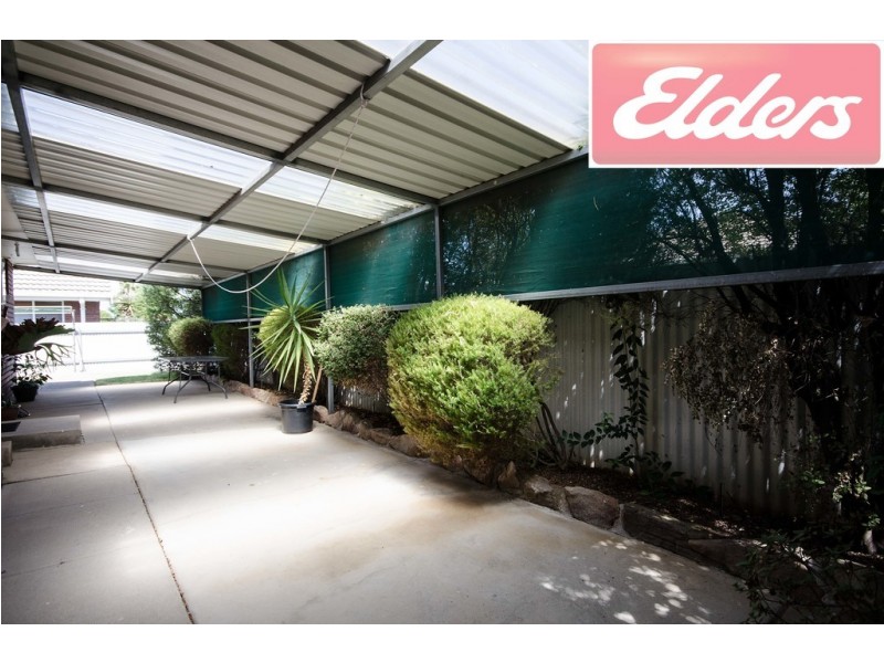 2/425 Bevan Street, Lavington NSW 2641