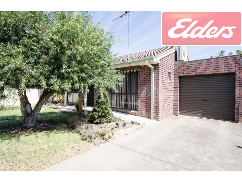 2/425 Bevan Street, Lavington NSW 2641