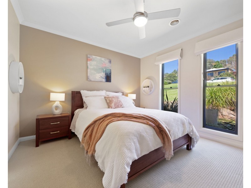 48 Ballara Drive, Wodonga VIC 3690