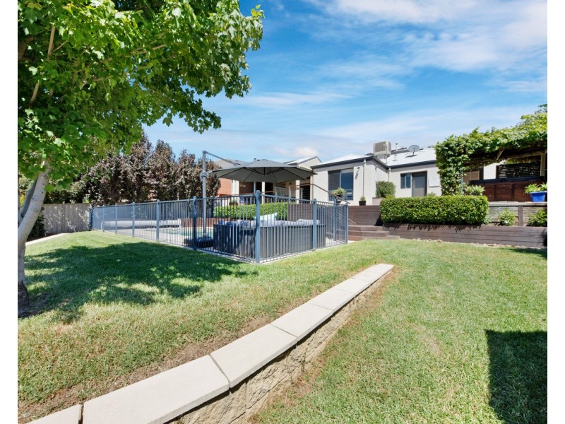 48 Ballara Drive, Wodonga VIC 3690