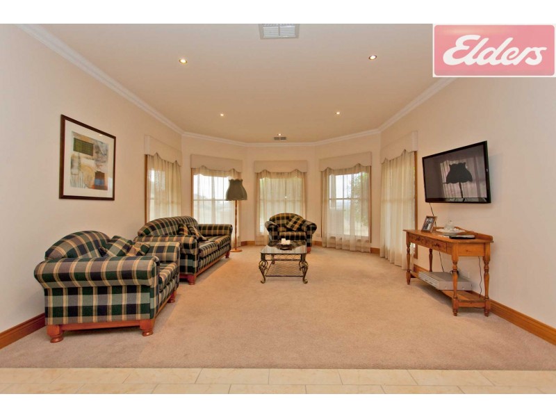 52 McDonald Lane, Kiewa VIC 3691