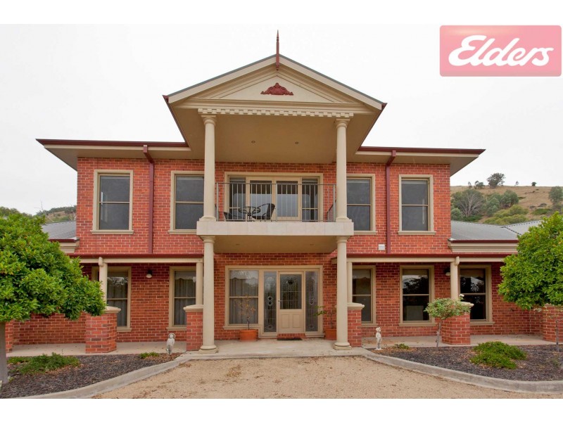 52 McDonald Lane, Kiewa VIC 3691