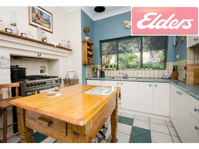 834 Lamport Crescent, West Albury NSW 2640