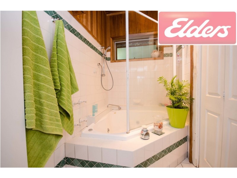 834 Lamport Crescent, West Albury NSW 2640