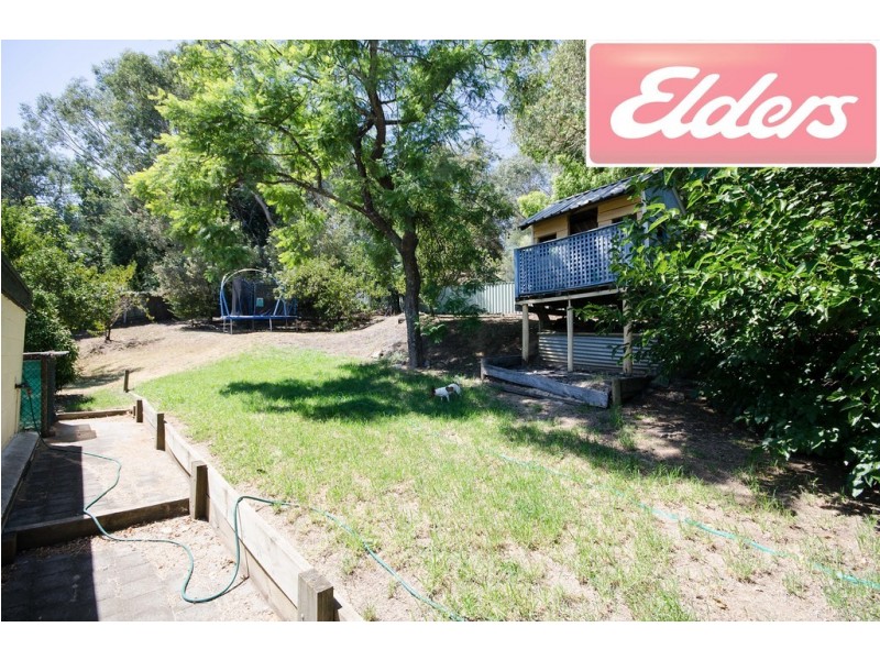 834 Lamport Crescent, West Albury NSW 2640