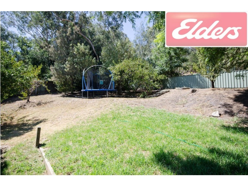 834 Lamport Crescent, West Albury NSW 2640