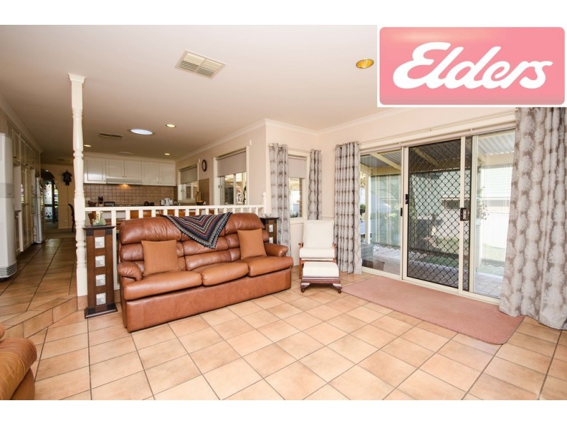 14 Mashie Way, Wodonga VIC 3690