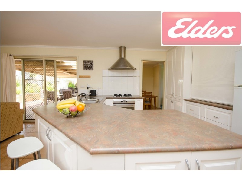 9 Basil Court, Baranduda VIC 3691