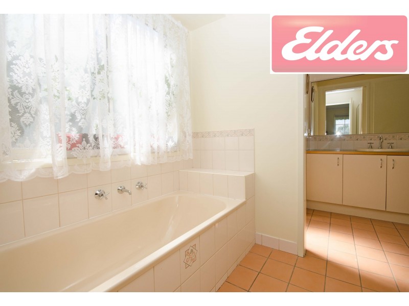 9 Basil Court, Baranduda VIC 3691