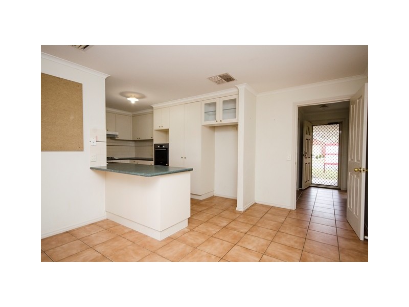 14 Saunders Crescent, Wodonga VIC 3690