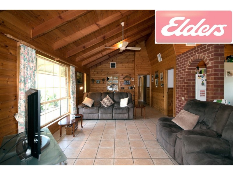 1390 Spring Drive, Corowa NSW 2646