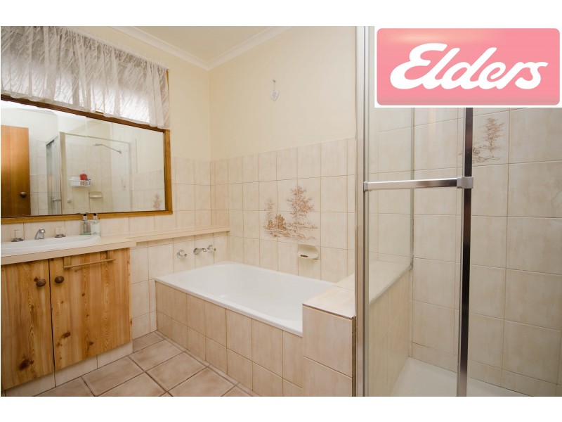 2/23 Chifley Street, Wodonga VIC 3690