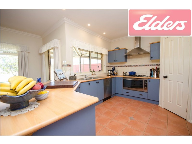 59-61 Huon Kiewa Road, Tangambalanga VIC 3691