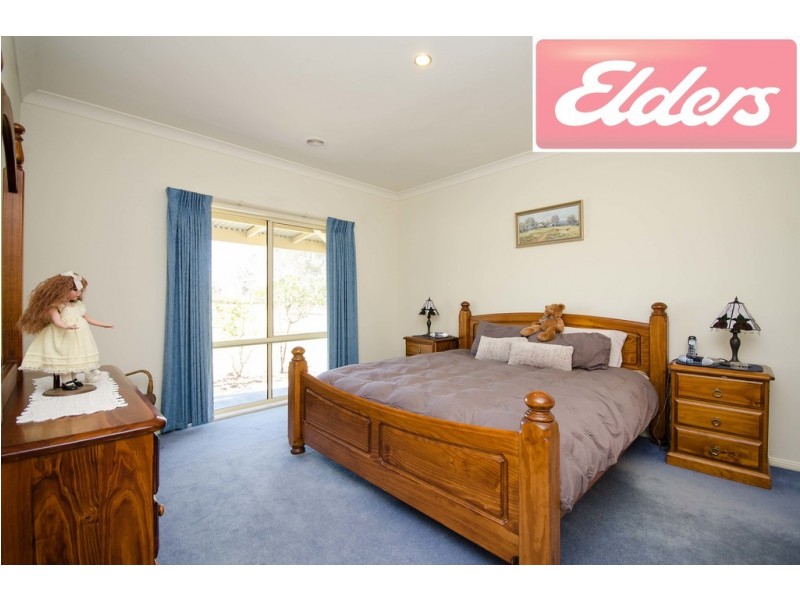 59-61 Huon Kiewa Road, Tangambalanga VIC 3691